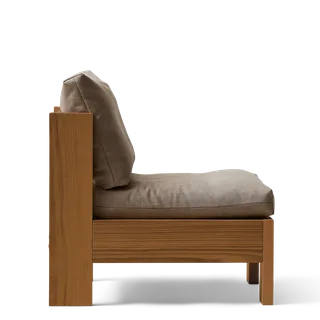 Icon Lounge Chair von Form & Refine in Deep Brown Pine – Produktfoto 3 von 5