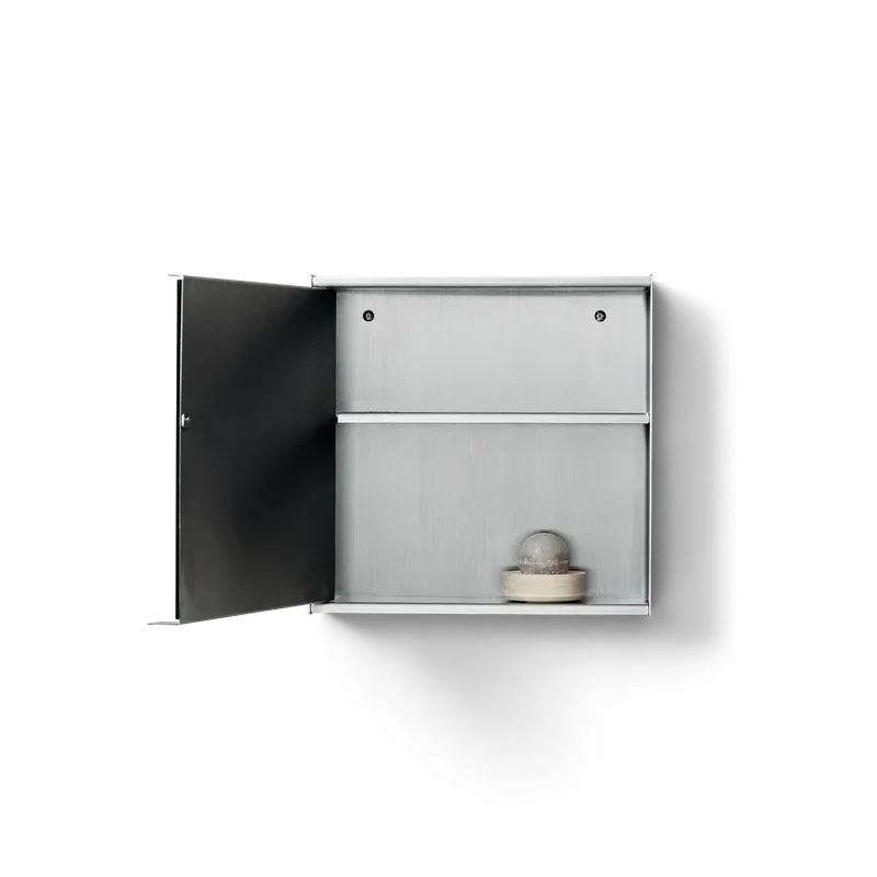 Taper Mirror Cabinet, 40 x 40 van Form & Refine – productfoto 1 van 4
