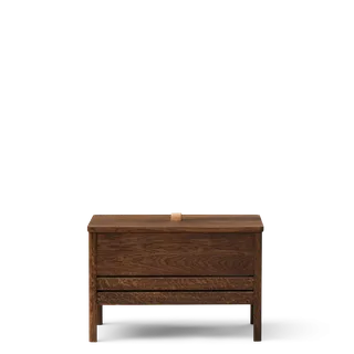 A Line Storage Bench 68 von Form & Refine in Smoked Oak – Produktfoto 1 von 4