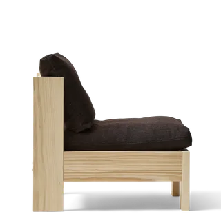 Icon Lounge Chair von Form & Refine in Pine – Produktfoto 3 von 5