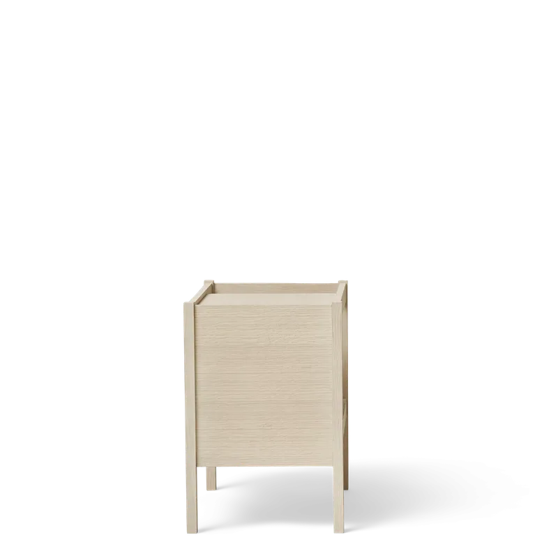 Journal Side Table von Form & Refine in White Oak – Produktfoto 3 von 4
