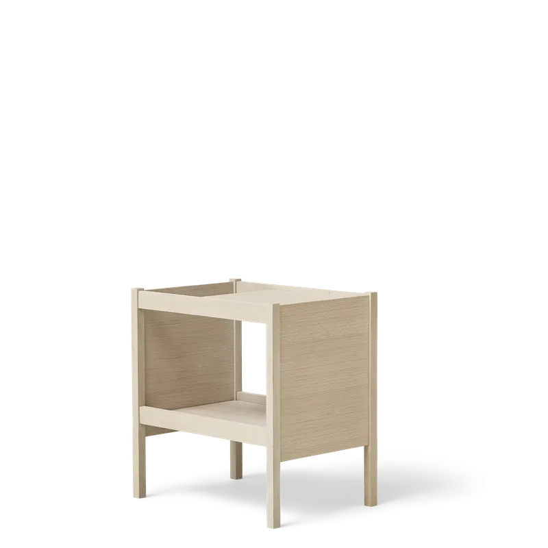 Journal Side Table von Form & Refine in White Oak – Produktfoto 2 von 4