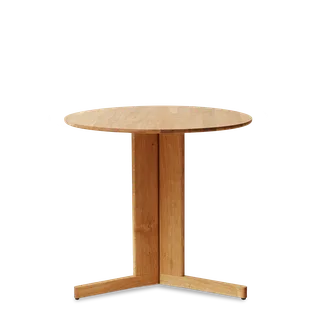 Trefoil Round Table Ø75 3 Legs van Form & Refine in Oak – productfoto 3 van 3