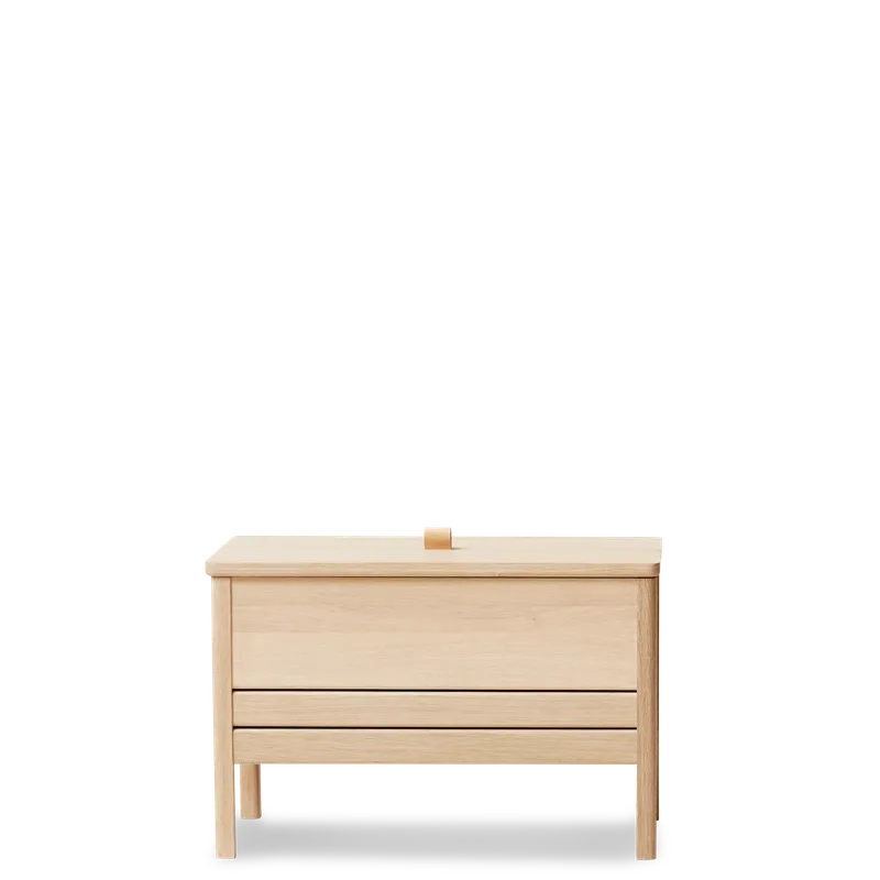 A Line Storage Bench 68 von Form & Refine in White Oak – Produktfoto 1 von 4