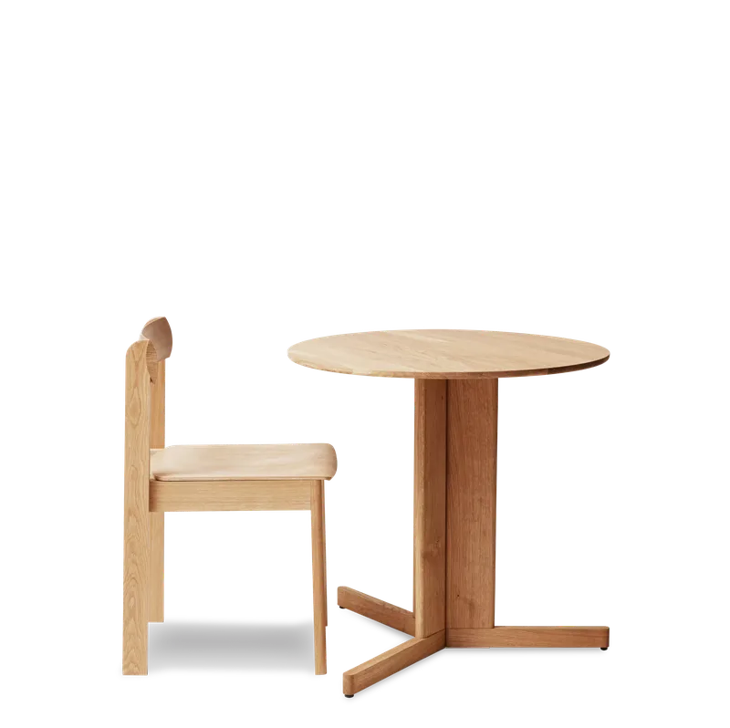 Trefoil Round Table Ø75 3 Legs van Form & Refine in White Oak – productfoto 2 van 3