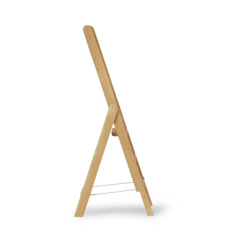 Step by Step Ladder, Oak van Form & Refine – productfoto 1 van 4