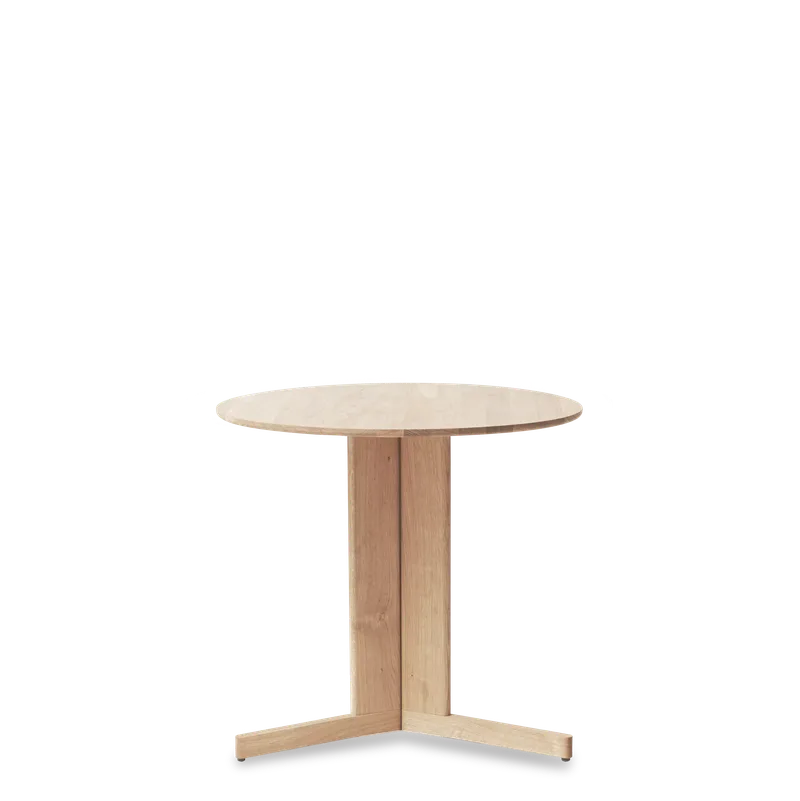 Trefoil Round Table Ø75 3 Legs van Form & Refine in White Oak – productfoto 1 van 3