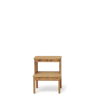 A Line Stepstool van Form & Refine in Oak – productfoto 3 van 3