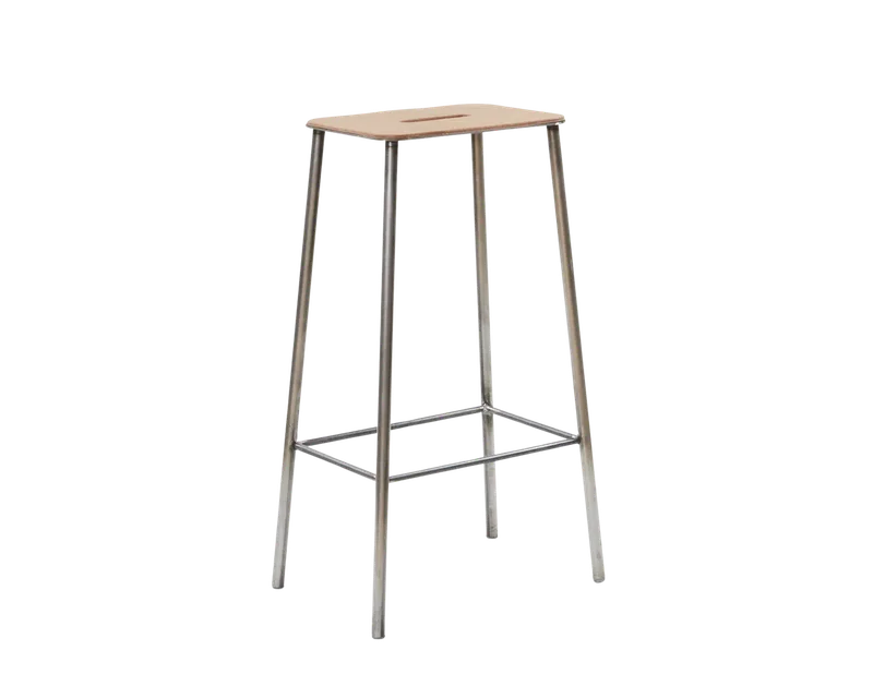 Adam Stool | Raw Steel / Natural Leather | H76 van FRAMA in H76, Raw Steel / Natural Leather – productfoto