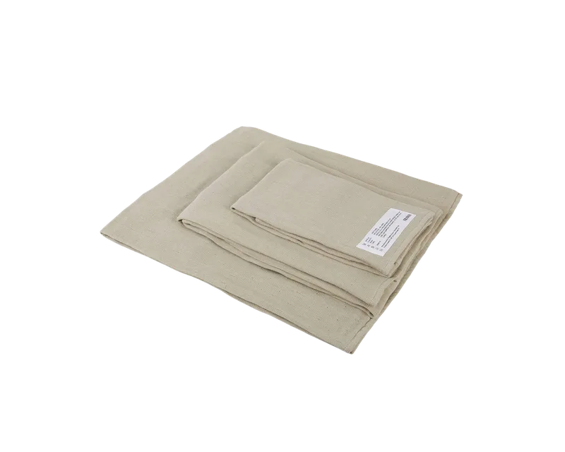 Light Towel | Sage Green | Bath Sheet van FRAMA in Bath Sheet, Sage Green – productfoto 1 van 2