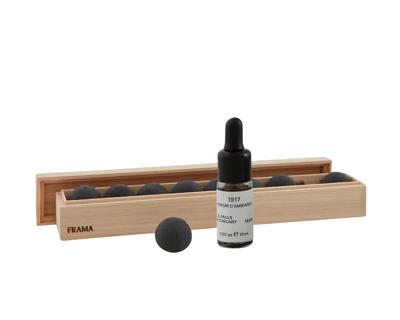 From Soil to Form Oil Diffuser Charcoal | 1917 von FRAMA in 1917 – Produktfoto