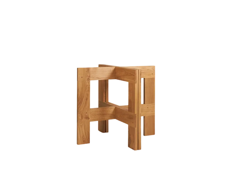 Farmhouse Table Trestles | Natural Oak de FRAMA en Oak – photo du produit