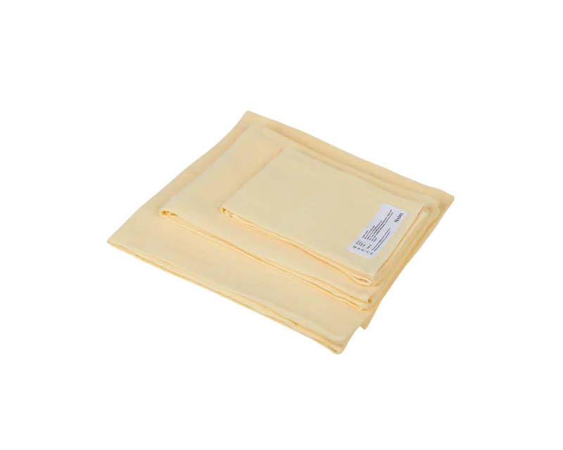 Light Towel | Pale Yellow | Bath Sheet van FRAMA in Bath Sheet, Pale Yellow – productfoto 1 van 2