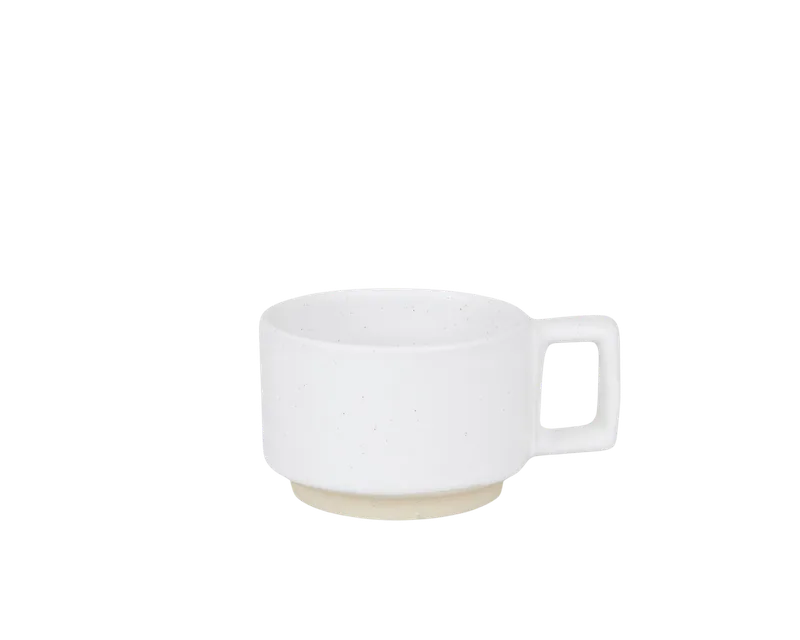Otto Ceramic Mug with Handle | White von FRAMA in White – Produktfoto