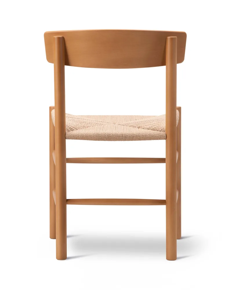 J39 Mogensen Chair van Fredericia in Natural paper cord, Beech vintage lacquer, FSC Mix 70% – productfoto 4 van 8