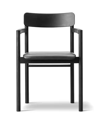 Post Chair Seat upholstered by Fredericia in Leather Omni 301, Black, Oak black lacquer, FSC Mix 70% – product photo 4 of 4