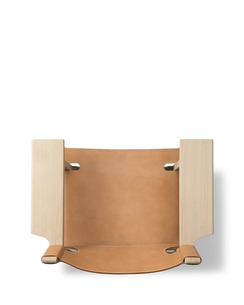 The Spanish Chair van Fredericia in Leather, natural, Oak soap, FSC Mix 70% – productfoto 6 van 7