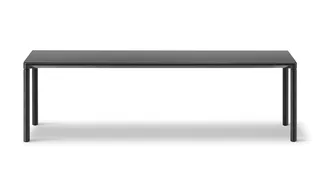 Piloti Alu, 120x39 cm de Fredericia en Laminate Fenix NTM Black, Black lacquered aluminium, 35 cm – photo du produit 2 sur 2