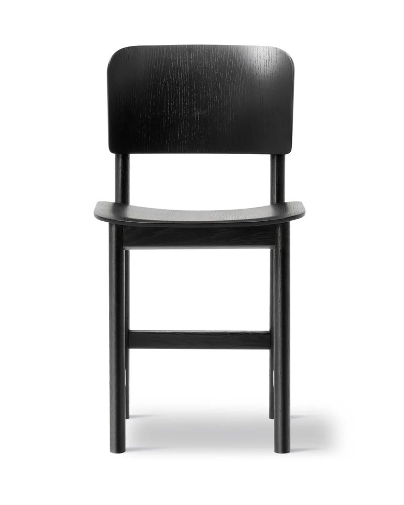 Plan Wood Chair by Fredericia in Black ash, FSC Mix 70% – product photo 4 of 4