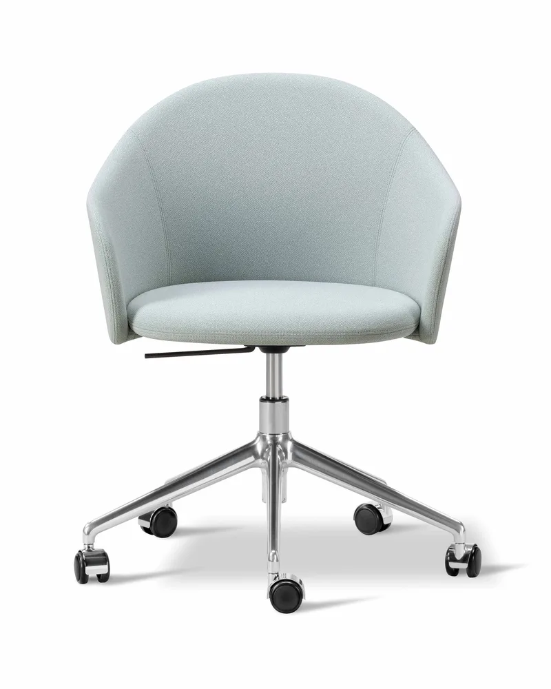 Gomo Armchair Swivel Base 5-star by Fredericia in Mylla 811, Polished aluminium – product photo 2 of 2
