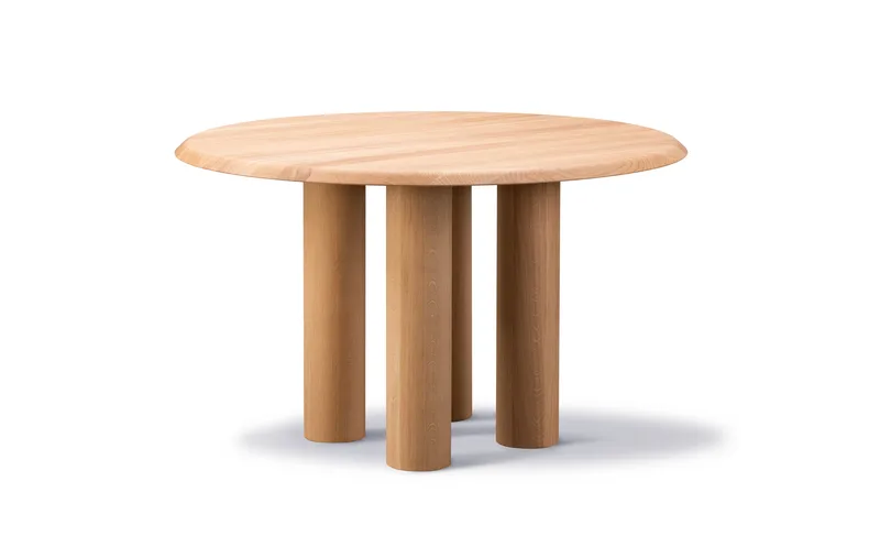 Islets Dining Table von Fredericia in Oak light oil, FSC Mix 70% – Produktfoto 4 von 5