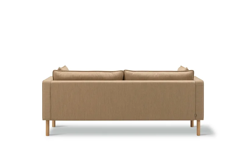 Jota Sofa on Legs, 2-pers., 185 cm by Fredericia in Mood 4104, Oak light oil, FSC Mix 70%, Arm cushions included – product photo 2 of 4