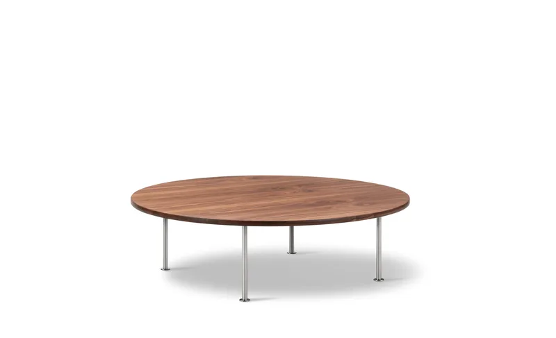 Wegner Ox Table Ø120 by Fredericia in Walnut oil, Brushed stainless steel, 35 cm – product photo 1 of 2