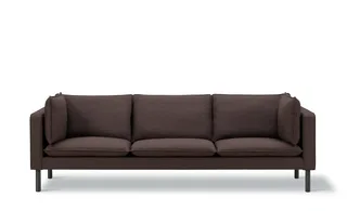 Jota Sofa on Legs, 3-pers., 231 cm von Fredericia in Technicolour 370, Oak black lacquer FSC Mix 70%, Arm cushions included – Produktfoto 4 von 4