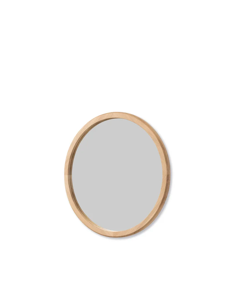 Silhouette Mirror Ø55 by Fredericia in Oak light oil – product photo 1 of 2