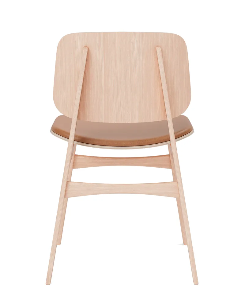 Søborg Wood Base Seat upholstered by Fredericia in Leather Max 95, Cognac, Oak lacquer, FSC Mix 70% – product photo 2 of 4