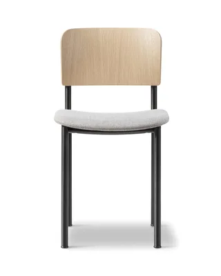 Plan Chair Seat Upholstered by Fredericia in Re-Wool 128, Oak lacquer, FSC Mix 70%, Black – product photo 4 of 4