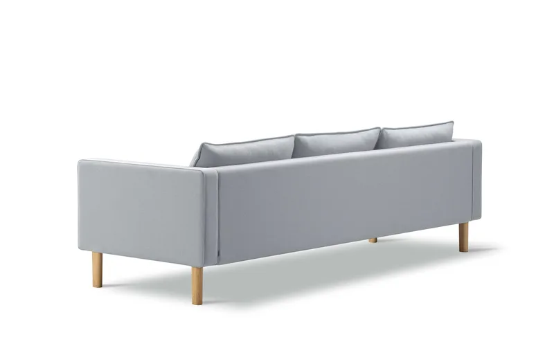 Jota Sofa on Legs, 3-pers., 231 cm by Fredericia in Twillwool 1001, Oak light oil, FSC Mix 70%, Arm cushions not included – product photo 2 of 3
