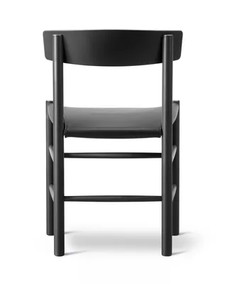 J39 Mogensen Chair Seat Upholstered by Fredericia in Leather Omni 301, Black, Beech black lacquer, FSC Mix 70% – product photo 2 of 4