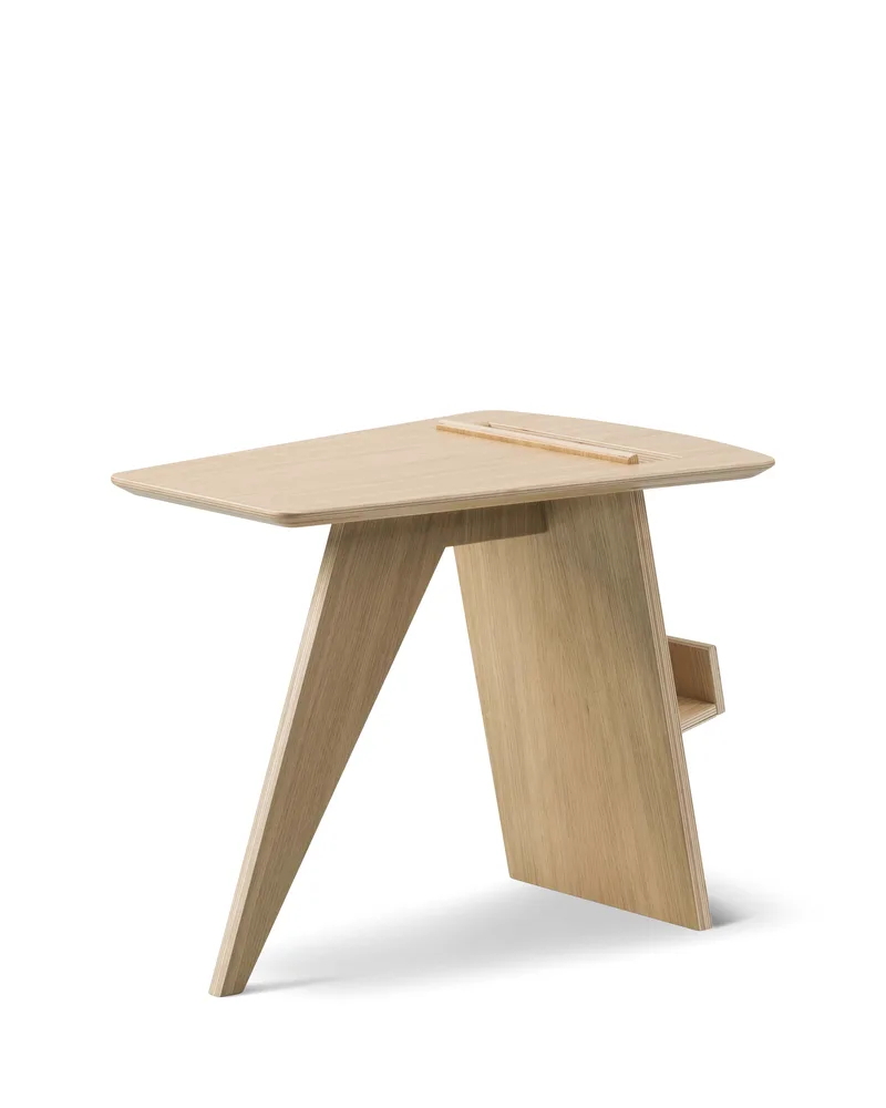Magazine Table von Fredericia in Oak lacquer, FSC Mix 70% – Produktfoto 4 von 7