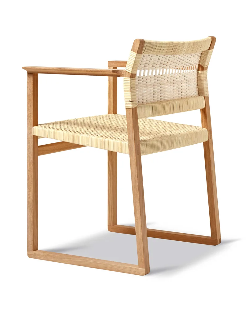 BM62 Armchair Cane Wicker by Fredericia in Oak oil, Cane wicker, natural – product photo 1 of 2