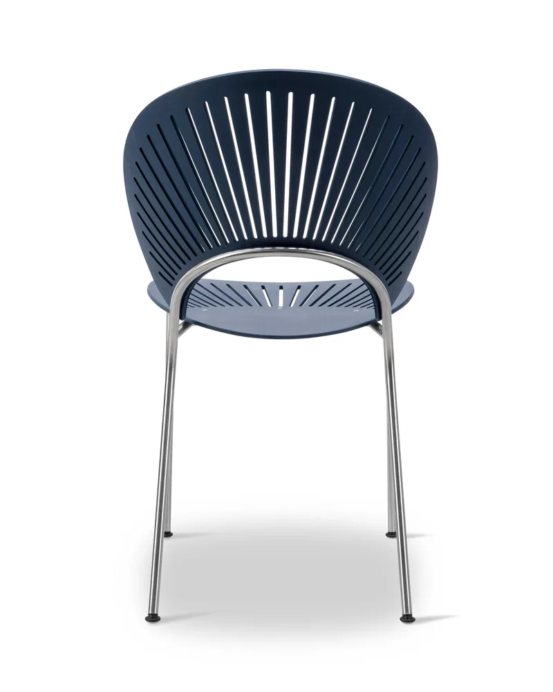 Trinidad by Fredericia in Beech nordic blue, FSC Mix 70%, Chrome – product photo 3 of 5