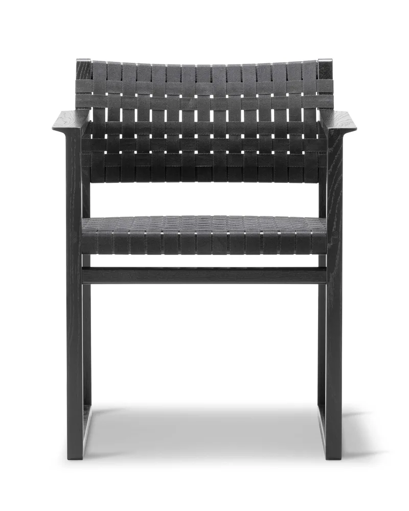 BM62 Armchair Linen Webbing by Fredericia in Oak black lacquered, Linen webbing black – product photo 5 of 5