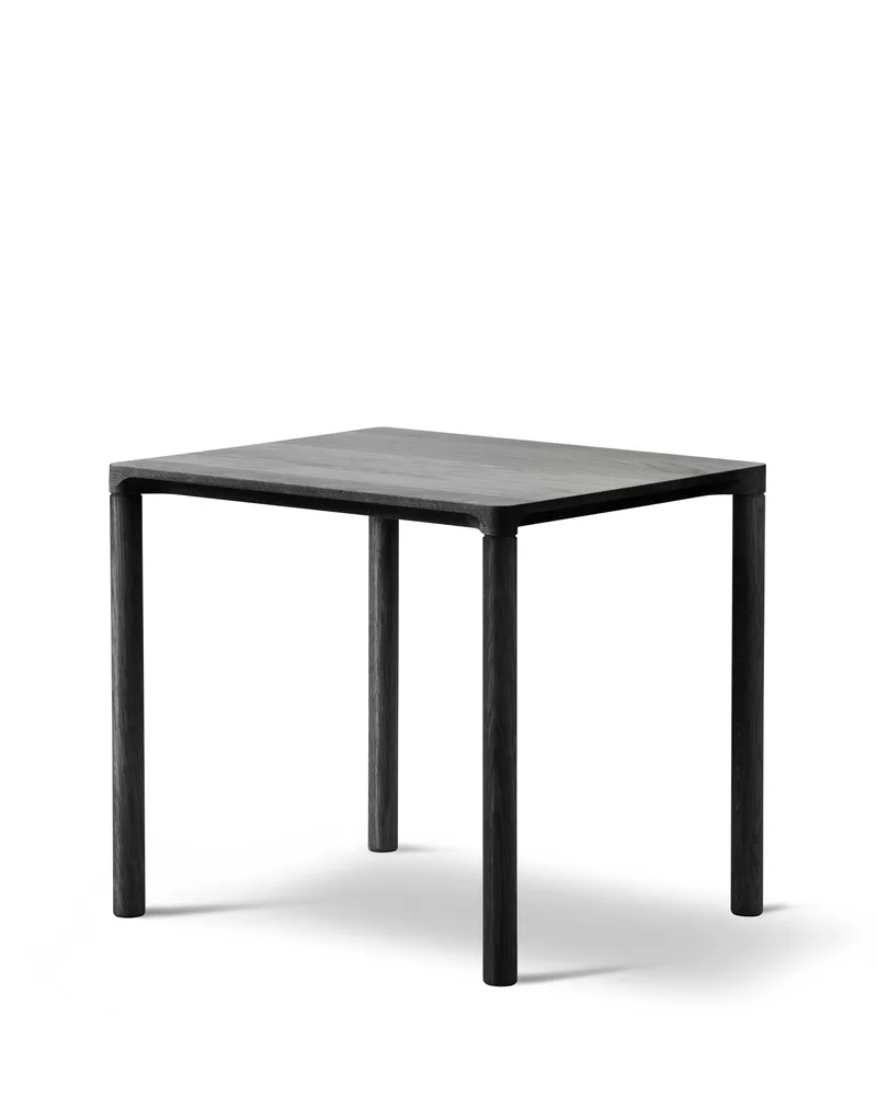 Piloti Wood, 46,5x39 cm von Fredericia in Oak black lacquer, FSC Mix 70%, 41 cm – Produktfoto 1 von 2