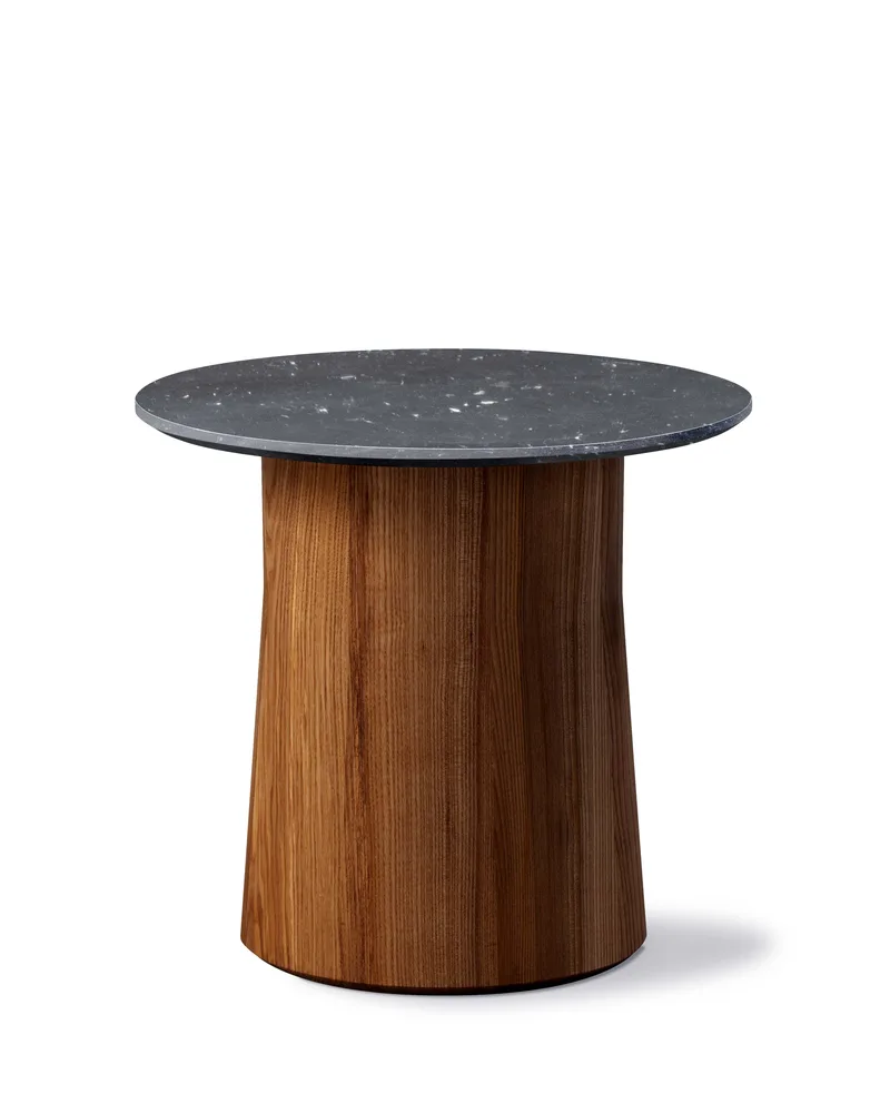 Niveau Coffee Table Ø45 by Fredericia in Black Marquina, Ash brown stained oil treated, FSC Mix 70%, Ø45 cm, height 42 cm – product photo