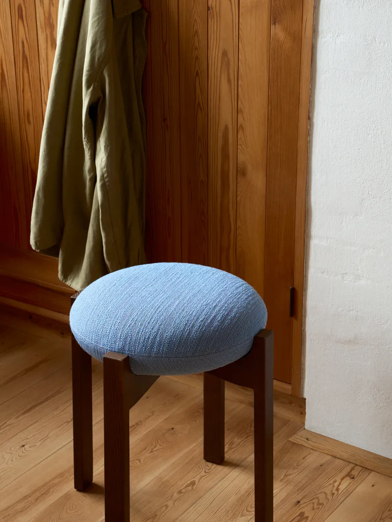 Pioneer Stool by Fredericia in Odino PV82, Light Blue, Oak lacquer, FSC Mix 70% – interior photo 1 of 4