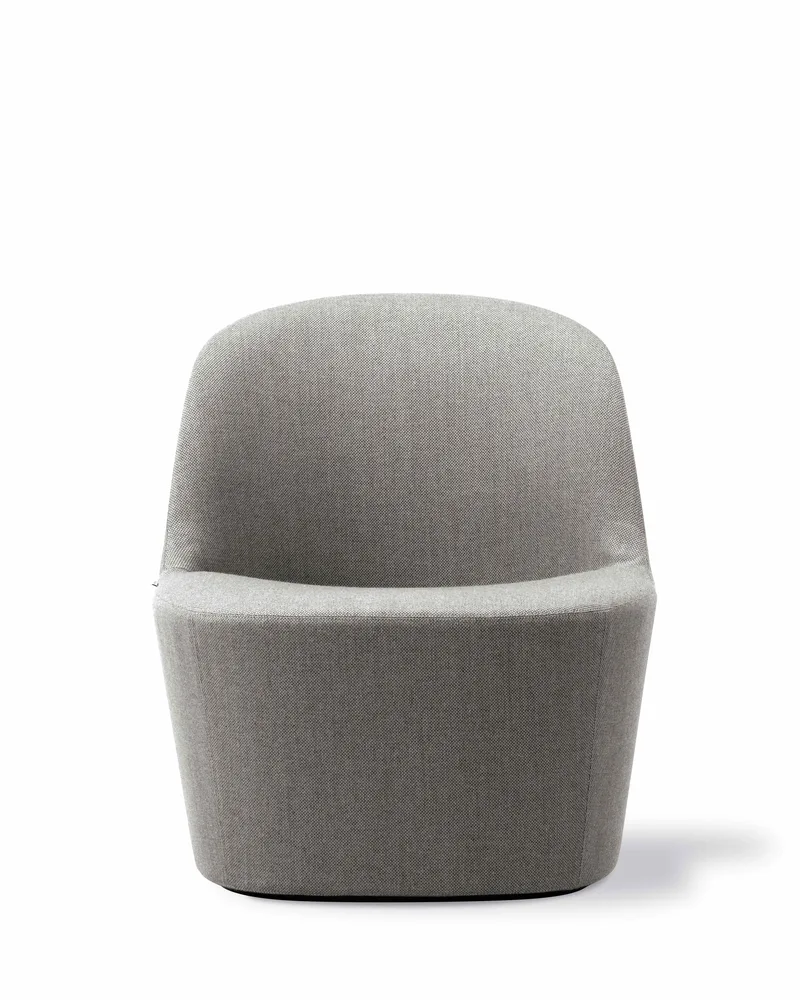 Gomo Lounge Chair by Fredericia in Re-Wool 128, Fixed base, FSC Mix 70% – product photo