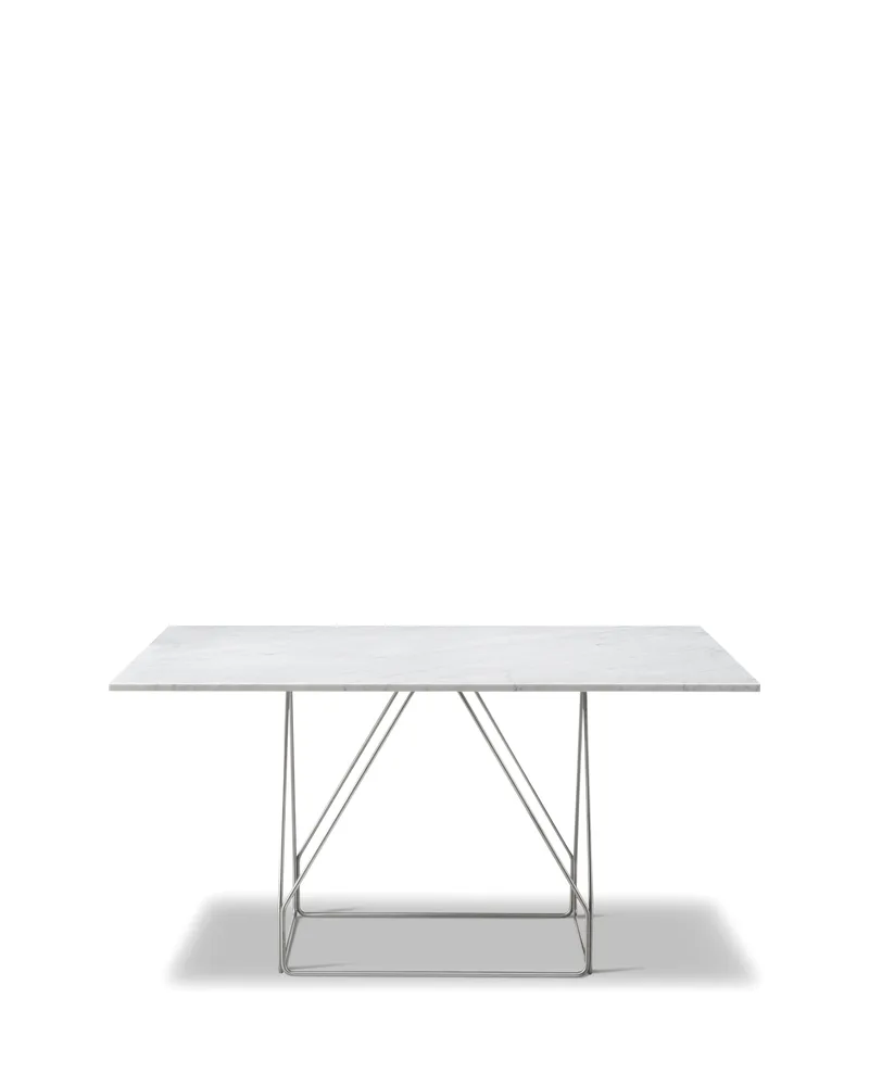 JG Table, 140x140 cm de Fredericia en White Carrara, Brushed stainless steel, Aucun – photo du produit 2 sur 2
