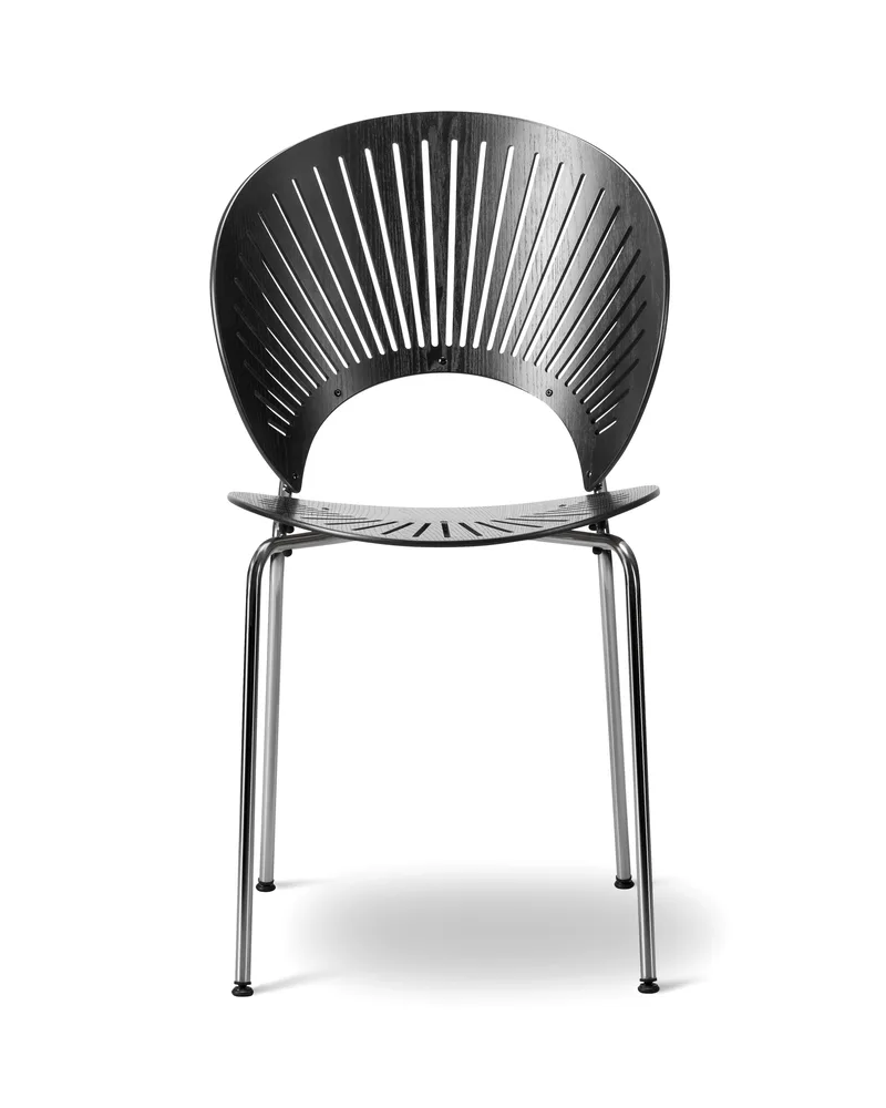 Trinidad van Fredericia in Black ash, FSC Mix 70%, Chrome – productfoto 4 van 4