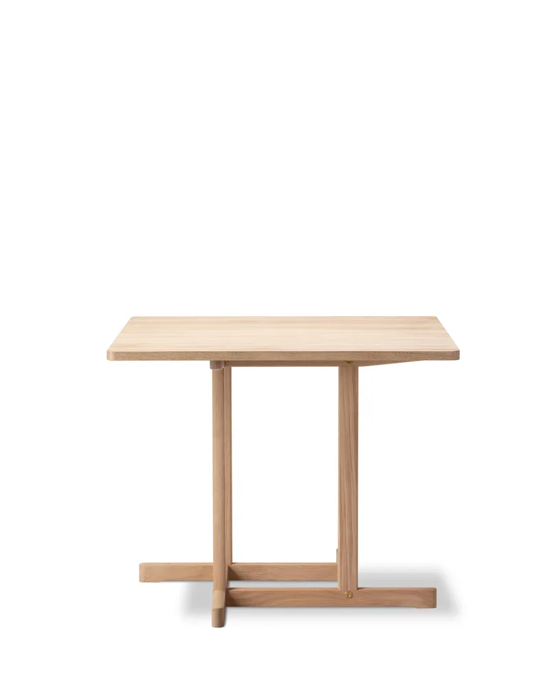 BM80 Mogensen Shaker Table, 90x90 cm by Fredericia in Oak soap, FSC Mix 70% – product photo 2 of 2