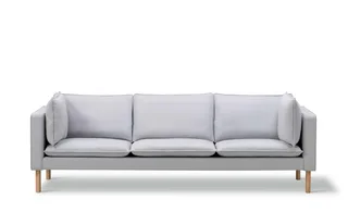 Jota Sofa on Legs, 3-pers., 231 cm by Fredericia in Twillwool 1001, Oak light oil, FSC Mix 70%, Arm cushions included – product photo 4 of 4