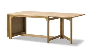 Library Table by Fredericia in Oak oil, FSC Mix 70% – product photo 8 of 15