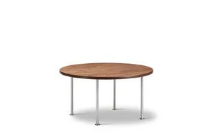 Wegner Ox Table Ø80 by Fredericia in Walnut oil, Brushed stainless steel, 41 cm – product photo 1 of 2