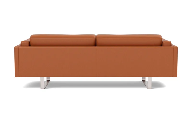 EJ280 Sofa, 3 seater, 240 cm by Fredericia in Leather Max 95, Cognac, Brushed chrome, sledge base (High) – product photo 2 of 4
