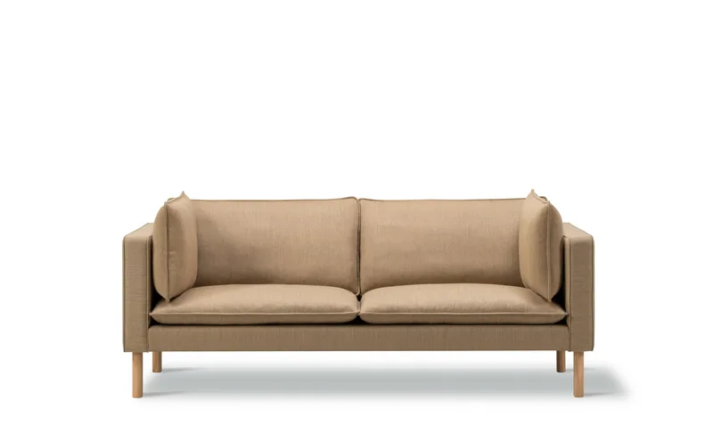 Jota Sofa on Legs, 2-pers., 185 cm by Fredericia in Mood 4104, Oak light oil, FSC Mix 70%, Arm cushions included – product photo 4 of 4