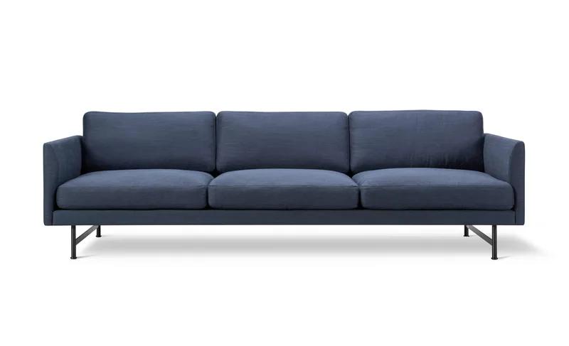 Calmo Sofa, 3 seater, 250 cm by Fredericia in Sunniva 783, Black – product photo